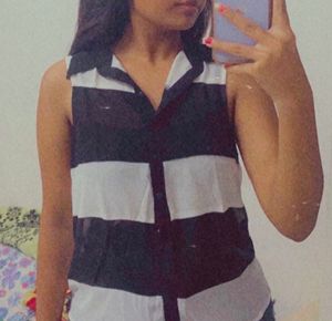 Black &amp; White  Fit Striped Shirt