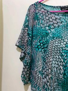 Stylish Sheer Print Top