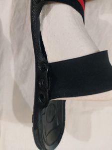 Men Chappal Flip Flop  In Size 7