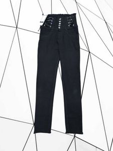 C@35 Size-24 Slim Jeans