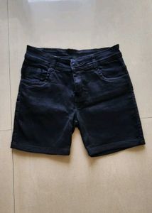 Women Short 🩳