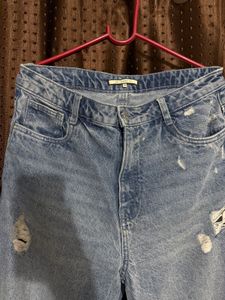 Knee Cute Jeans 💙