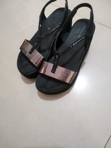 Mochi Black Heels
