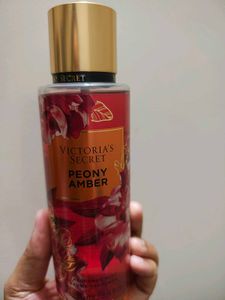 Victoria&#39;s Secret Peony Amber Fragrance Mist