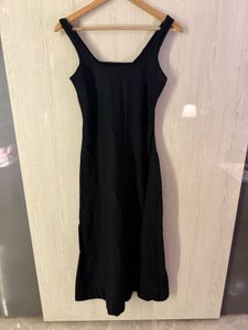 Classic Black Waist Hugging Dress