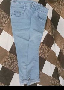 Girls Jean&#39;s Capri