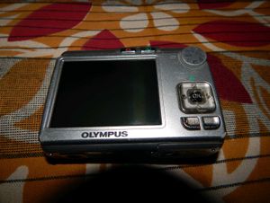 Panasonic FE-210 Camera