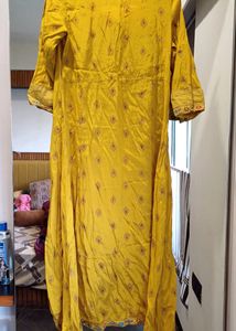 Beautiful Rangriti Kurta