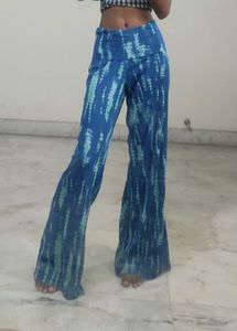 Net Flared Abstract Design Pant