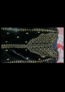 Elegant Embroidered Kurta