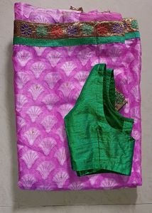 Saree With Blouse
