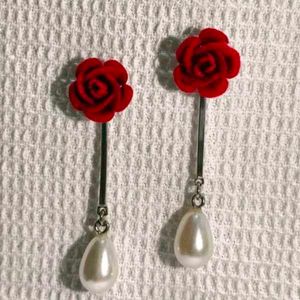 ROSE Pearl Drop Earrings