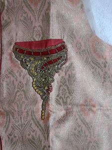Ethnic Wear With Pant And Sleevless Coat