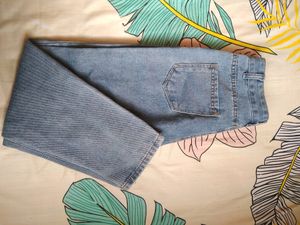 Light Wash Denim Jeans