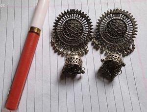 Earings With My Glam Lipstick
