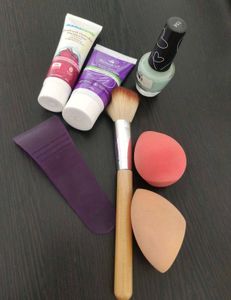 Skincare Products🌷With a Free Gift 💕
