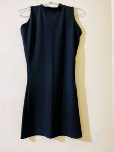 Sleeveless Black Dress