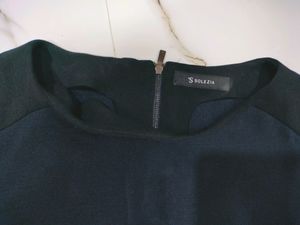 Stunning Korean Top