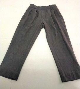 Boys 8-10 yrs Gray Pleated Trousers