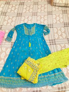 Green &amp; Yellow Embroidered Frock Pant Set With Dup