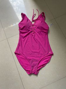 F&amp;F Australia 🇦🇺 Swimsuit 🩱 Women