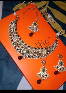 💥 Necklace Set And Free One Set