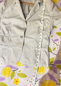 Beautiful Striped Cabi Blazer