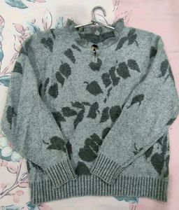 Gray Floral Knit Top