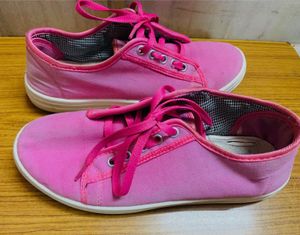 Pink Sneakers Asian Company