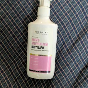 Nykaa Facewash And Dr Sheth Bodywash Combo