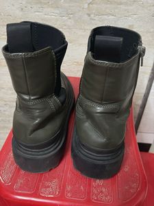 Zara Stylish Olive Green Boots
