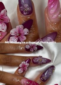 Press On Nails With Detailed Work