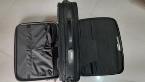 Samsonite unisex zipper Briefcase / laptop bag