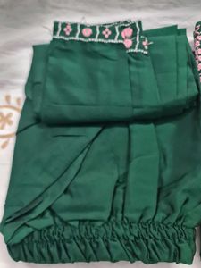 Emerald Green Embroidered Pants With Kurti