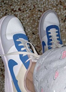 Sneakers For Women