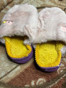 last pc offer Fuzzy Pink Bear Slippers