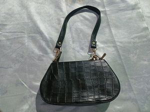 Sling Bag