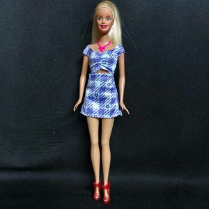 Barbie Green Eye Doll