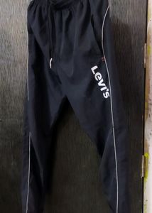 Sell Pant Levi&#39;s