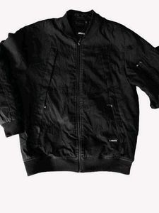 Black Bomber Jacket (L)
