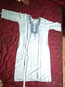 Thread Work Kurti