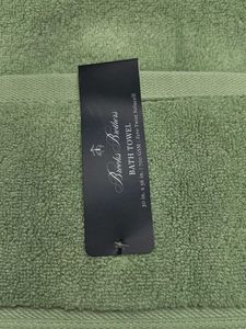 Brooks Brothers Bath Towel