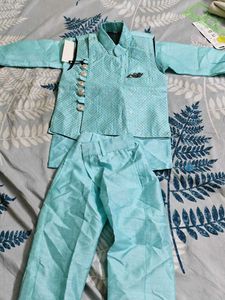 Boys&#39; Blue Duck Waistcoat Set