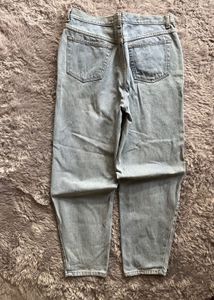 Mom fit jeans