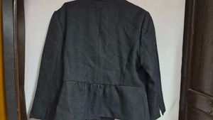 Chic Black Blazer