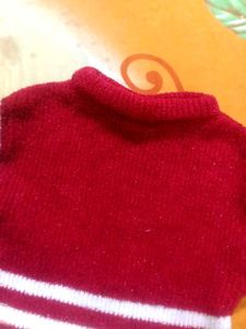 Cute Red &amp; White Striped Sweater