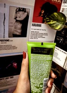 Lakme Blush &amp; Glow Facewash