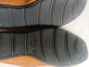 Non Used BATA Sandal