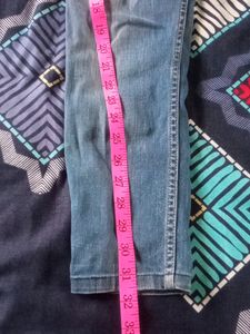 Blue Denizen Jeans For Girls