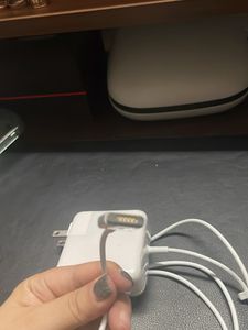 45W MAGSAFE 2 Power Adapter